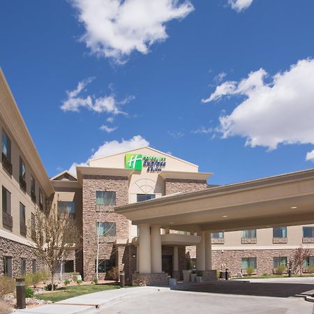 Holiday Inn Express And Suites Los Alamos Entrada Park By Ihg Luaran gambar
