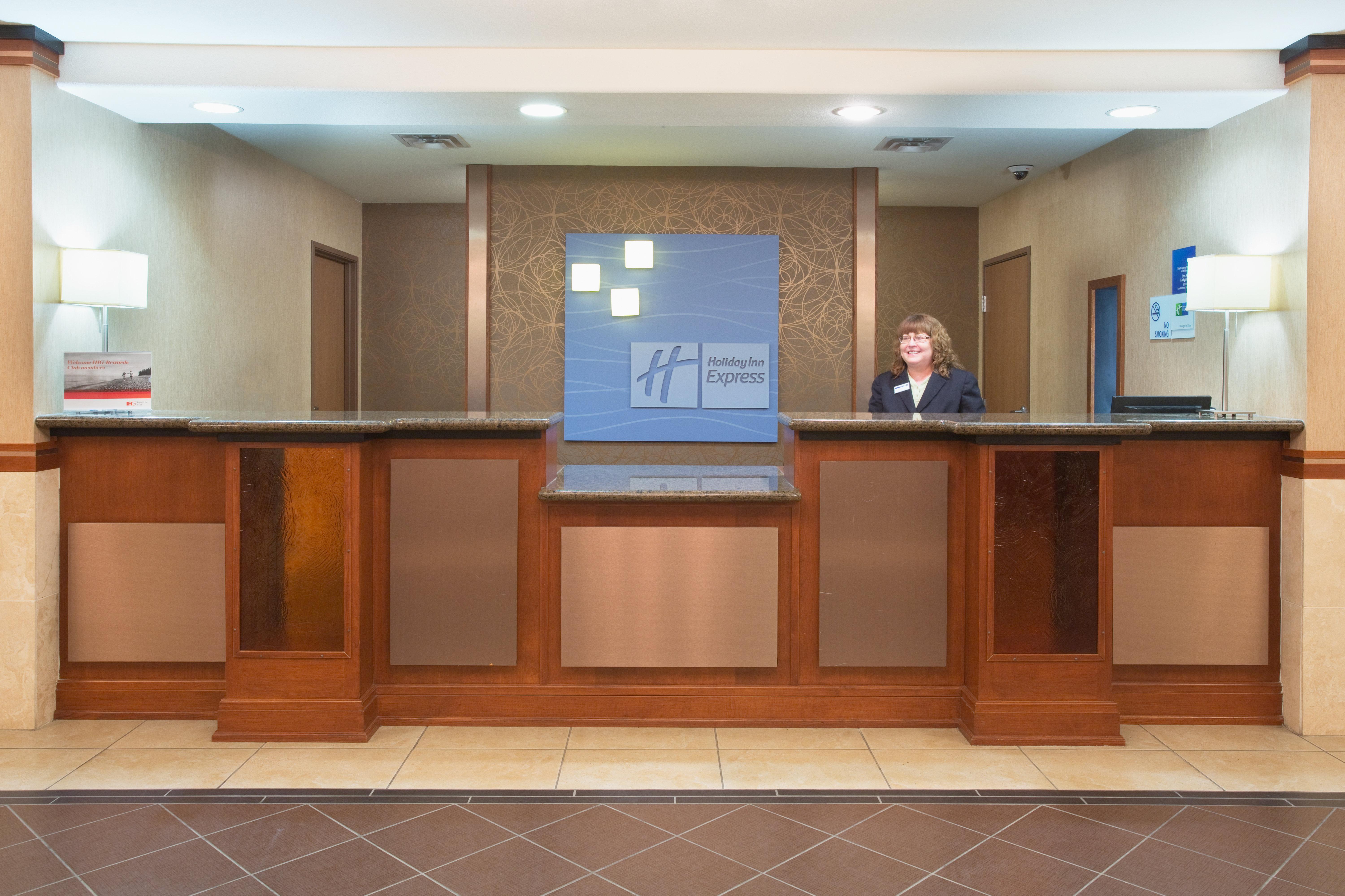 Holiday Inn Express And Suites Los Alamos Entrada Park By Ihg Luaran gambar