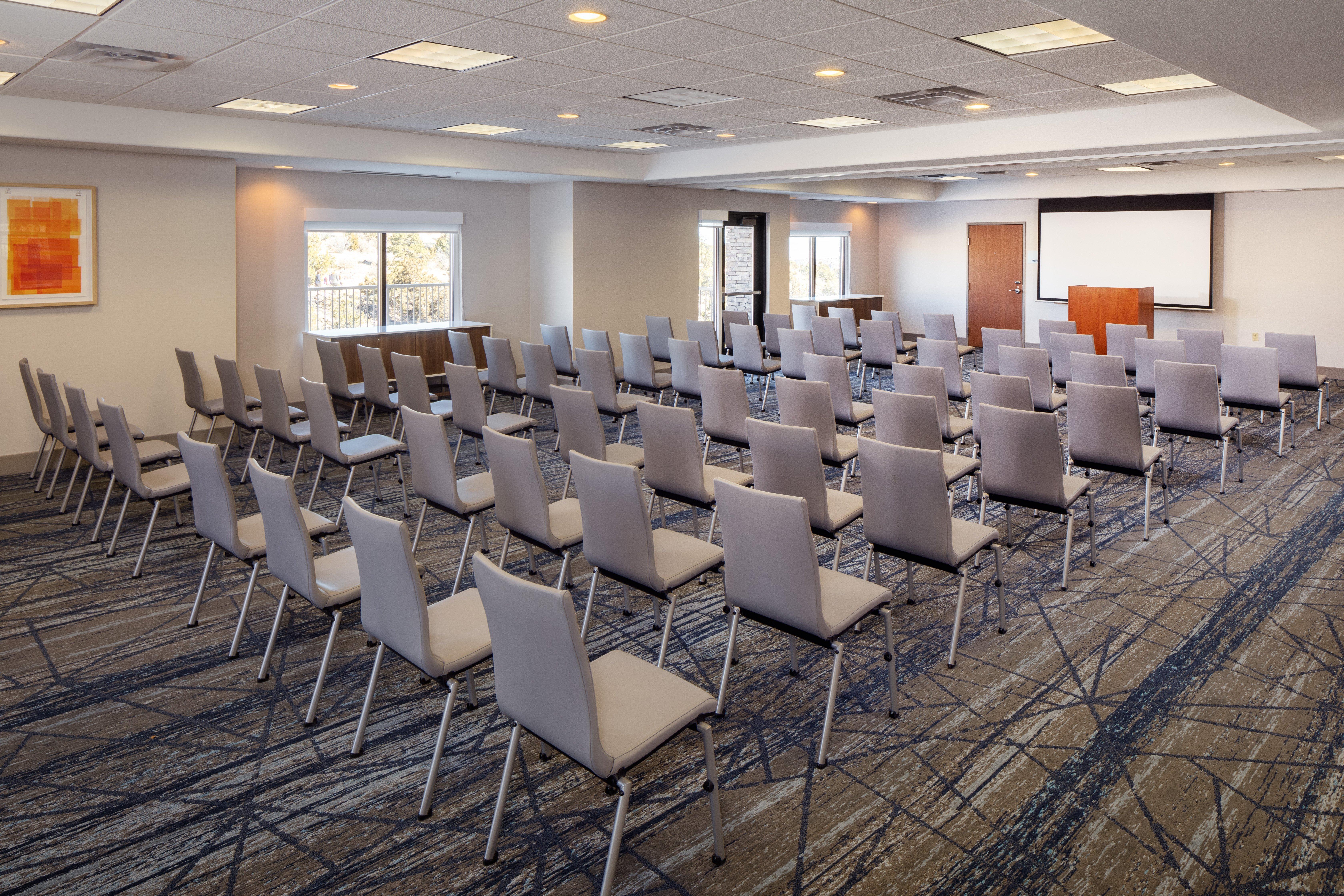 Holiday Inn Express And Suites Los Alamos Entrada Park By Ihg Luaran gambar